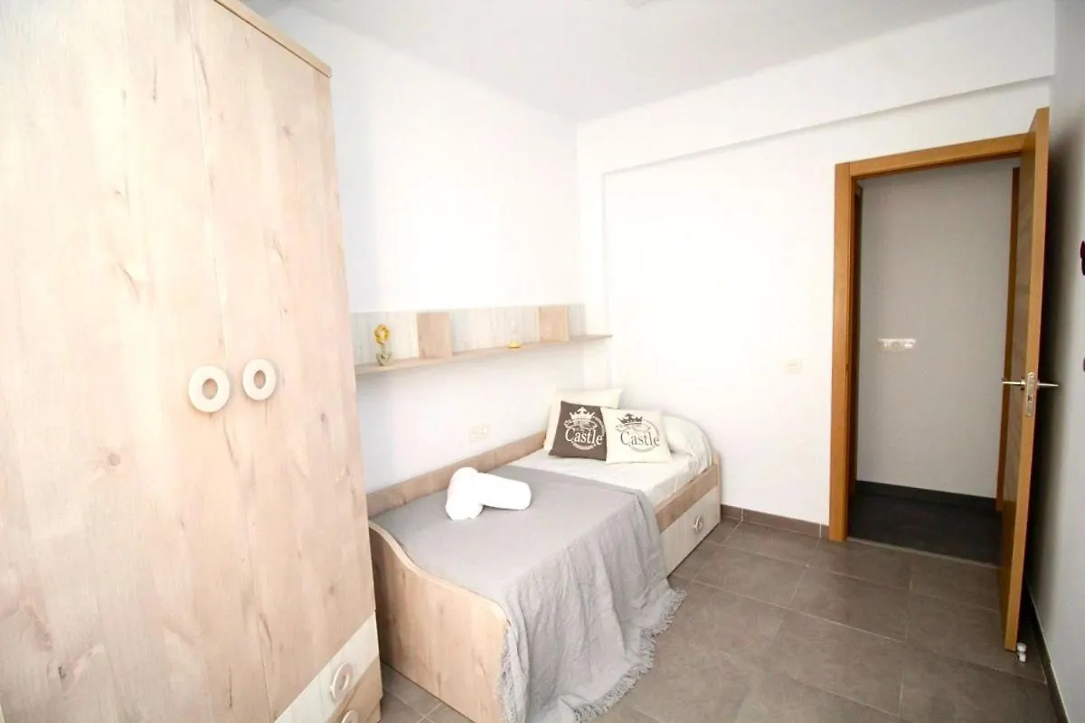 Expoholidays - Playa Almeria Apartment